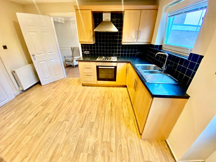 3 Bedroom Semi Detached House To Rent In Clifton Road, Burnley, BB9