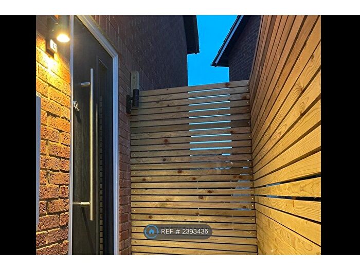 1 Bedroom Maisonette To Rent In Orne Gardens, Milton Keynes, MK15
