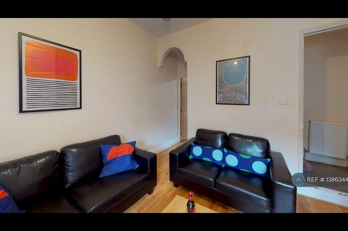 4 Bedroom Terraced House To Rent In Sheffield Street, Leicester, LE3