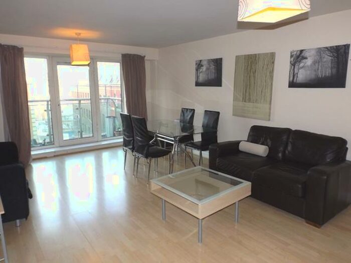 2 Bedroom Apartment To Rent In Royal Plaza, Westfield Terrace, Sheffield, S1