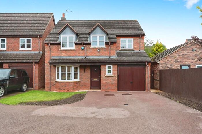 4 Bedroom Detached House For Sale In Whitchurch Lane, Shirley, Solihull, B90