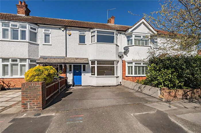 3 Bedroom House For Sale In Blakes Terrace, New Malden, KT3
