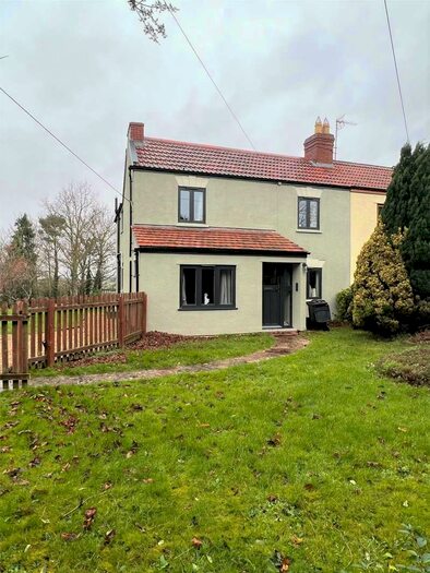 3 Bedroom Semi-Detached House To Rent In Rodway, Cannington, Bridgwater, TA5
