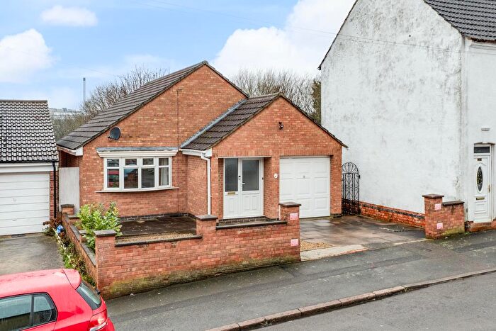 1 Bedroom Detached House For Sale In Carlton Street, Kettering, NN16