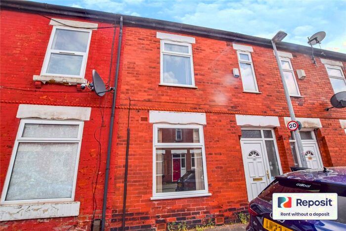 3 Bedroom Terraced House To Rent In Station Road, Eccles, M30