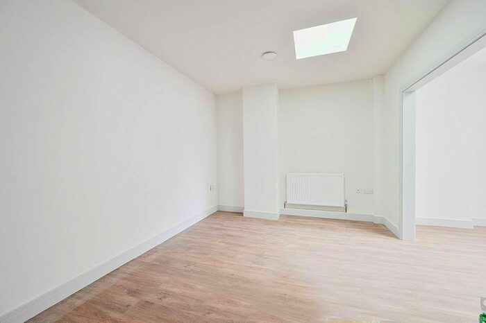 Studio To Rent In Broadway, West Ealing, W13