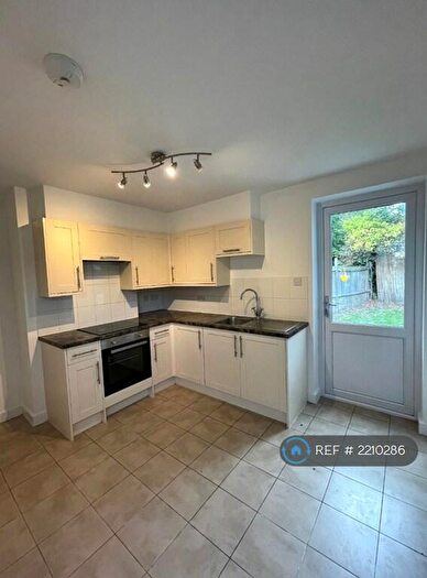 2 Bedroom Semi-Detached House To Rent In Adelphi Road, Epsom, KT17