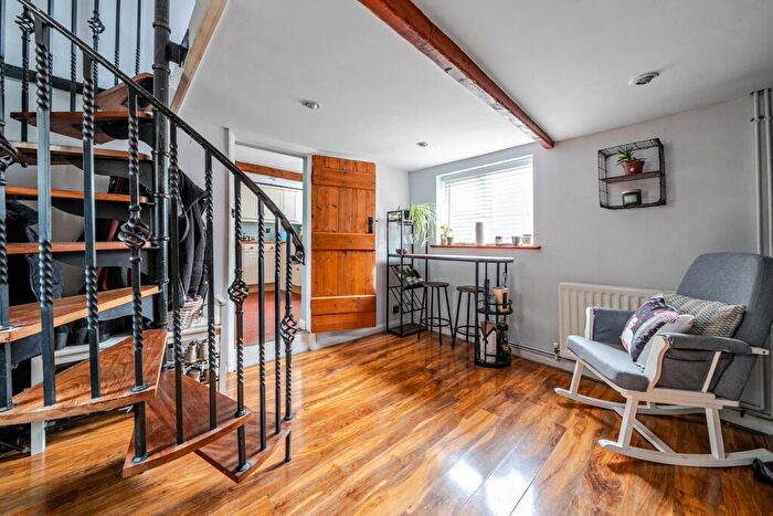 2 Bedroom Detached House For Sale In The Leys, Langford, SG18