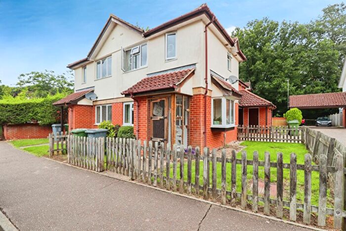 1 Bedroom Terraced House For Sale In Mulberry Court, Taverham, Norwich, NR8