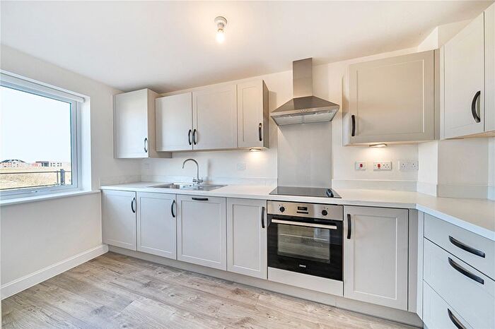3 Bedroom Town House To Rent In Four Acre Drive, Houghton Conquest, Bedford, MK45