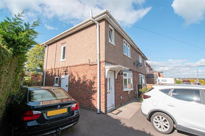 3 Bedroom Semi-Detached House For Sale In Greenfields, Fritchley, DE56