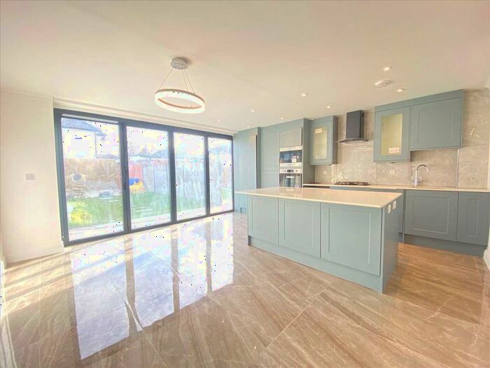 4 Bedroom Terraced House To Rent In Ruislip Road East, London, W13