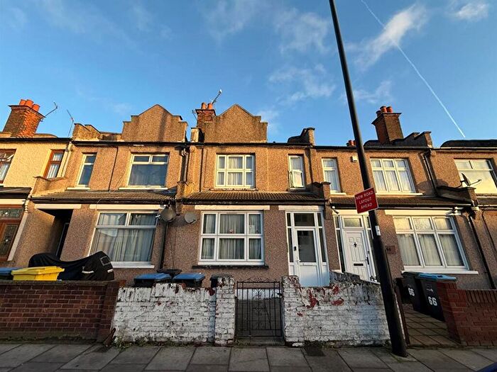 Studio To Rent In Southbury Road, Enfield, EN1
