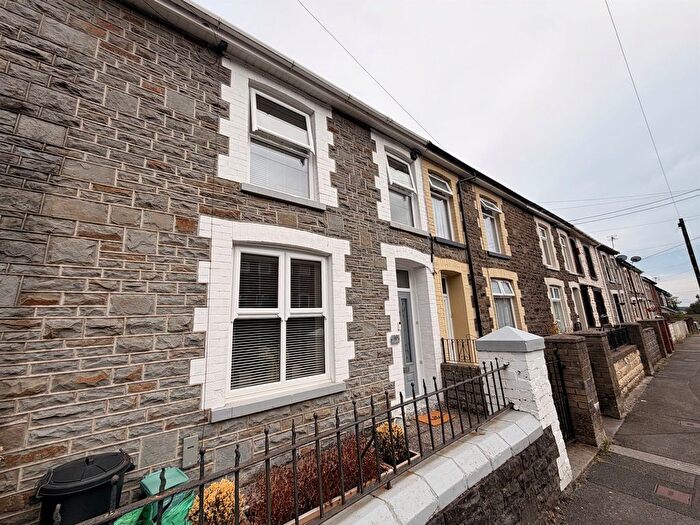3 Bedroom Terraced House For Sale In Thomas Street, Penygraig, Tonypandy, CF40