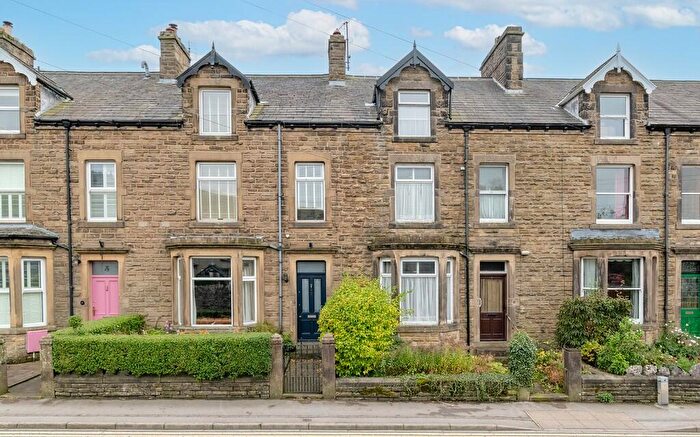 5 Bedroom Terraced House For Sale In Penyghent View, Settle, North Yorkshire, BD24
