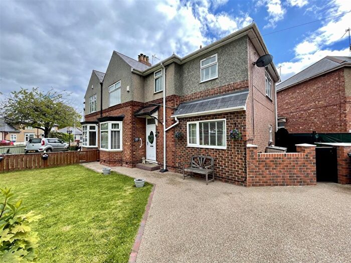 4 Bedroom Semi Detached House For Sale In Nickstream Lane, Darlington, DL3