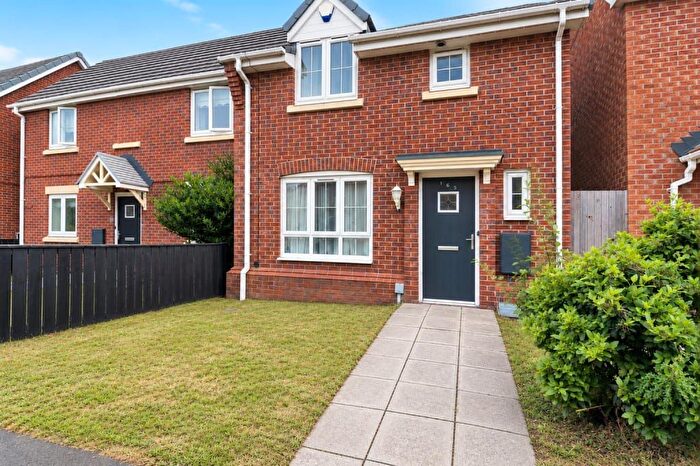 3 Bedroom Semi Detached House For Sale In Clough Close, Middlesbrough, TS5