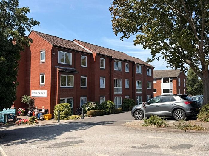 1 Bedroom Apartment For Sale In Bidston Road, Prenton, Merseyside, CH43