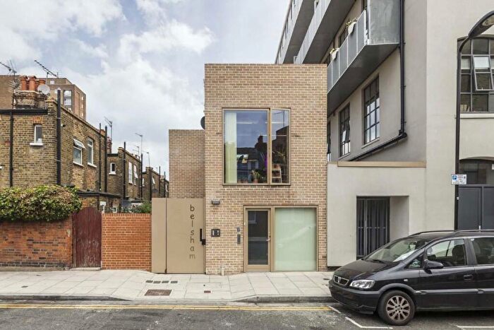 4 Bedroom Flat To Rent In Belsham Street, Hackney, E9