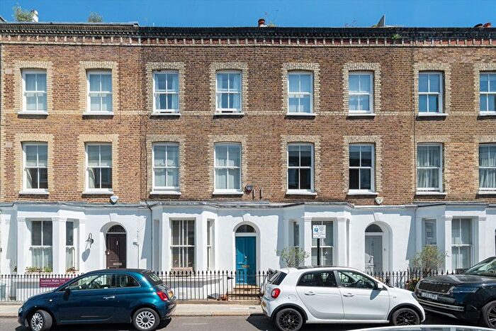 3 Bedroom Terraced House To Rent In Princedale Road, Holland Park, W11