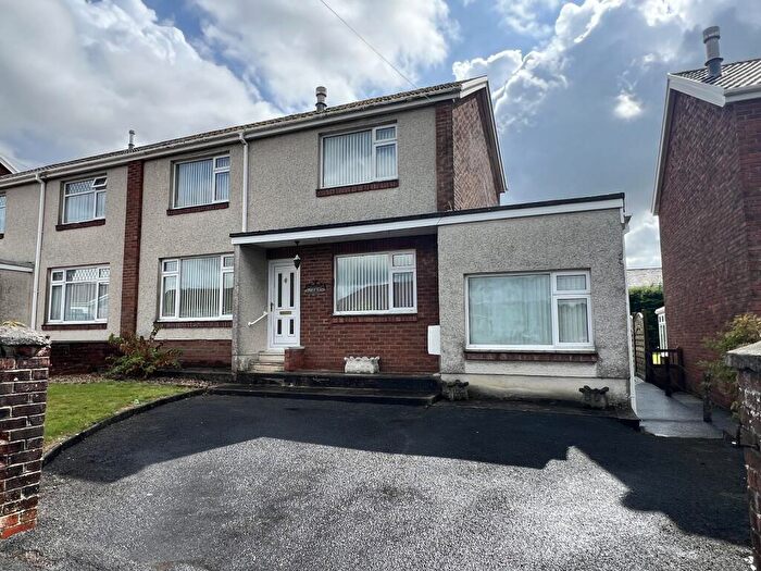 3 Bedroom Semi-Detached House For Sale In Maesycoed, Ammanford, Carmarthenshire., SA18