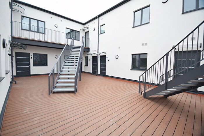 1 Bedroom Flat To Rent In Town Centre, Hatfield, AL10