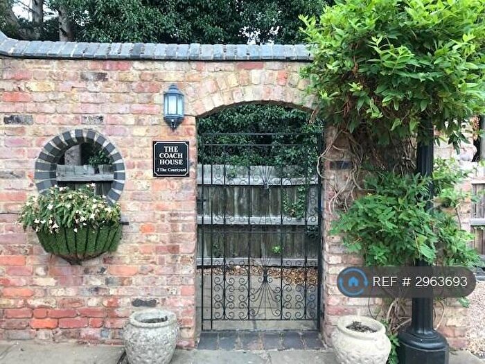3 Bedroom Semi Detached House To Rent In Southam Road, Rugby, CV22