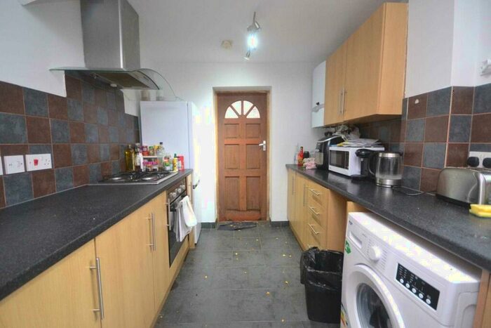 4 Bedroom Semi-Detached House To Rent In Erleigh Court Gardens, Reading, RG6