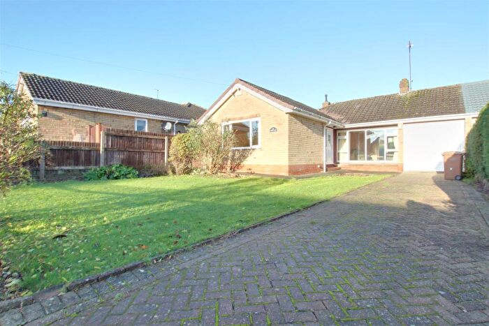 2 Bedroom Semi-Detached Bungalow For Sale In Chantry Way East, Swanland, North Ferriby, HU14