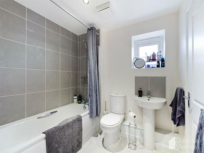 1 Bedroom Flat To Rent In Gladwin Way, Harlow, CM20