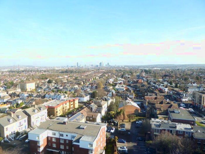 2 Bedroom Flat To Rent In Clarendon Road, Wallington SM6