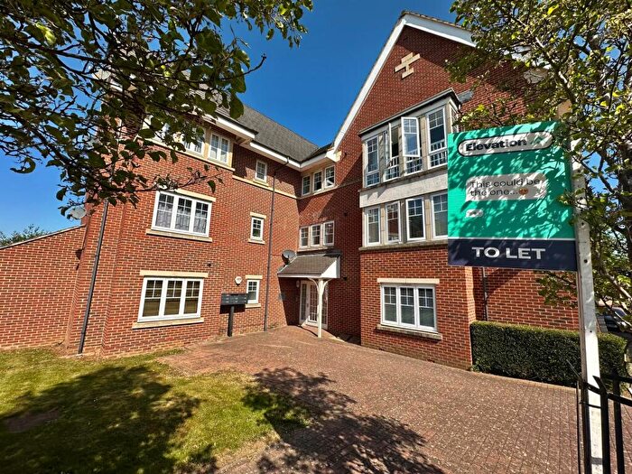 2 Bedroom Apartment To Rent In St. Helena Avenue, Bletchley, MK3