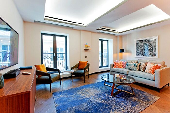 2 Bedroom Flat To Rent In Golden Square, London, W1F