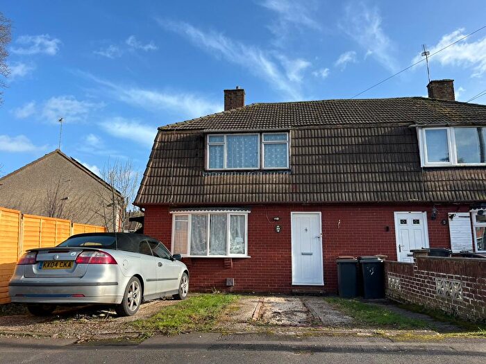 4 Bedroom Semi-Detached House To Rent In Old Winnings Road, Keresley End, Coventry, CV7