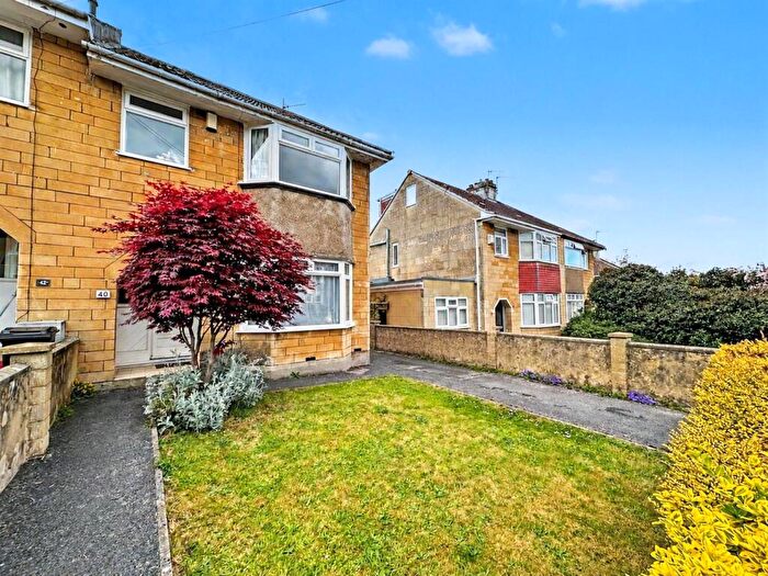 3 Bedroom End Of Terrace House For Sale In Ivy Avenue, Bath, BA2