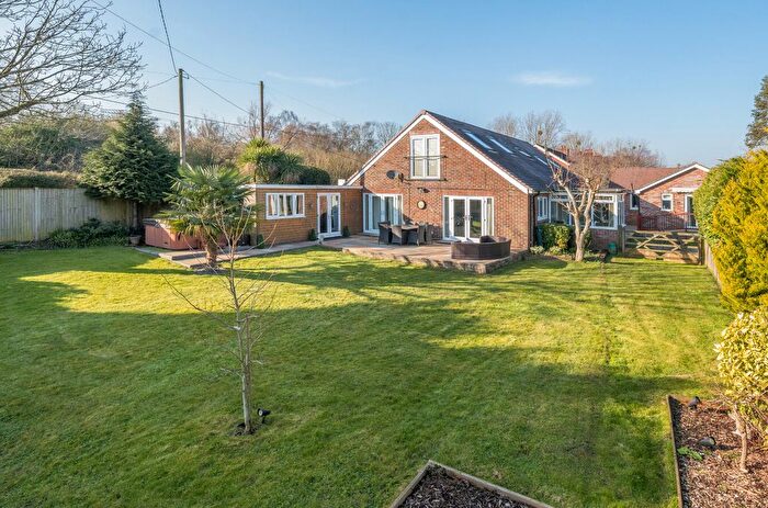 5 Bedroom Detached House For Sale In Station Road, Nursling, Southampton, Hampshire, SO16