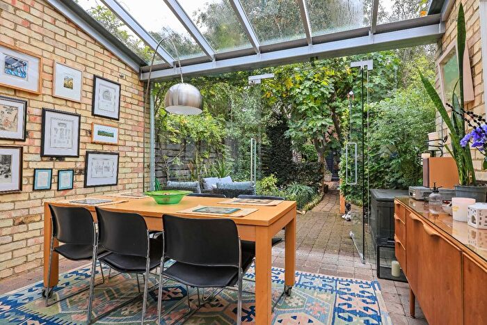 2 Bedroom Terraced House For Sale In Ainsworth Street, Cambridge, CB1