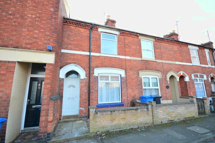 3 Bedroom Property To Rent In Wood Street, Kettering, NN16