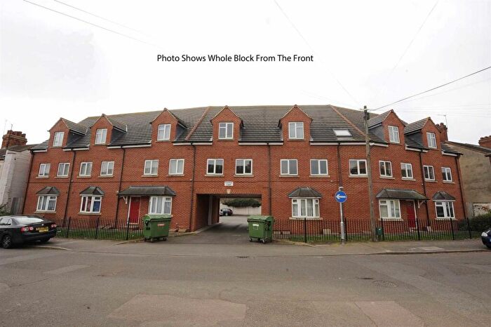 1 Bedroom Flat To Rent In Freeman Court, Wellingborough, NN8