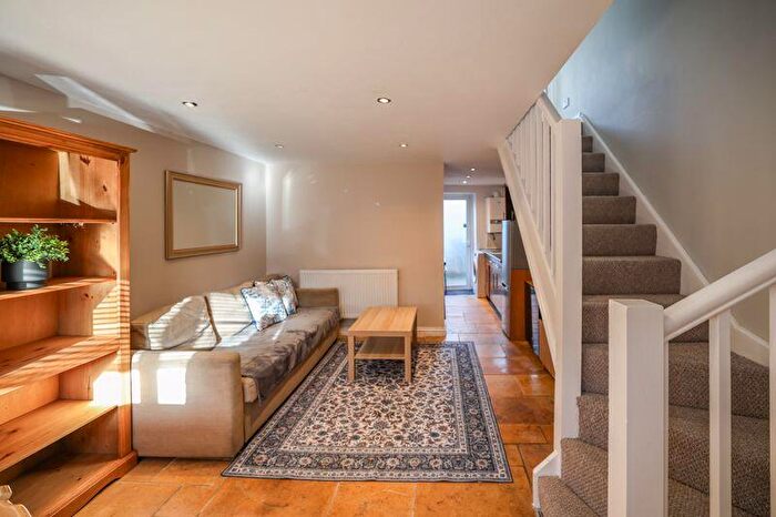 2 Bedroom House To Rent In Kennington Avenue, Bristol, BS15