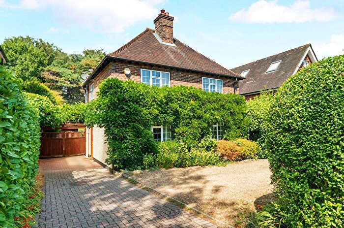 3 Bedroom Detached House For Sale In Hindhead, Surrey, GU26