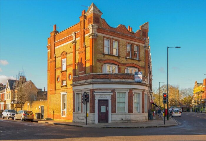 2 Bedroom Flat To Rent In Church Road, London, SW13