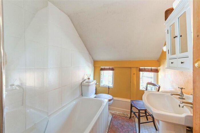 3 Bedroom End Of Terrace House For Sale In Exton, Hampshire, SO32