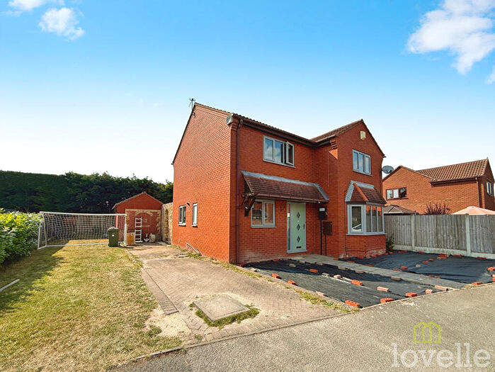 4 Bedroom Detached House For Sale In Ashdown Way, Misterton, DN10