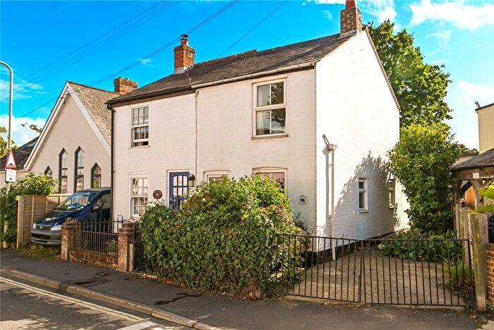 2 Bedroom Semi-detached House For Sale In The Square, Pennington, Lymington, Hampshire, SO41