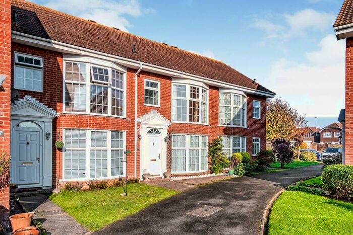 3 Bedroom Terraced House To Rent In The Dell, Angmering, BN16