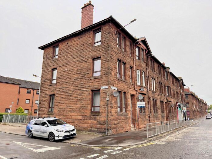 2 Bedroom Flat To Rent In Cumbernauld Road, Riddrie, Glasgow, G33