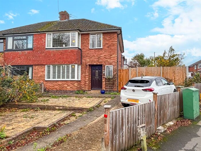 3 Bedroom Property For Sale In Wharf Street, Warwick, CV34