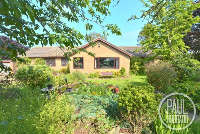 3 Bedroom Detached Bungalow For Sale In Yarmouth Road, Lound, Norfolk, NR32