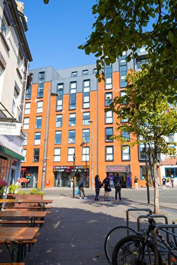 1 Bedroom Flat For Sale In Fully Managed Liverpool Apartment, City Centre, Liverpool, L1
